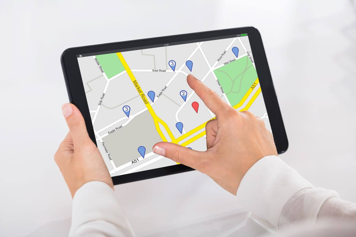 Androidの「デバイスを探す」はどんな機能？設定方法・使い方を紹介